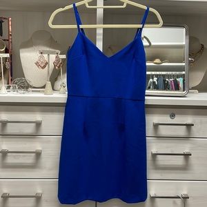 FRENCH CONNECTION Whisper Sundae V-Neck Mini Dress